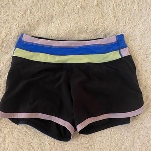 Speed up lululemon shorts size 4